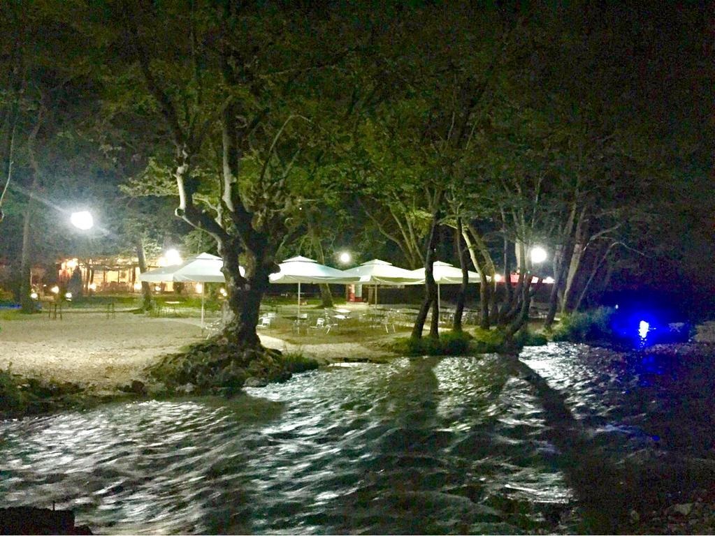 Hotel Dipla Sto Potami Chani Terevou Exterior foto