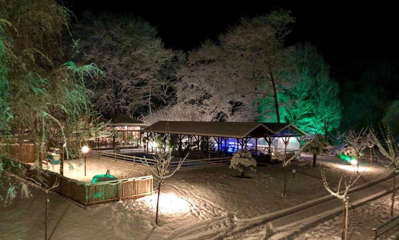 Hotel Dipla Sto Potami Chani Terevou Exterior foto